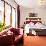 Διαμέρισμα Gaestehaus Wolfgang Mittersee -4- *